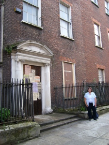 Diana Hope in front of 14 Henrietta Street in 2007. Diana only found our her mother was Irish when she saw her birth certificate, that recorded her address as 14 Henrietta Street